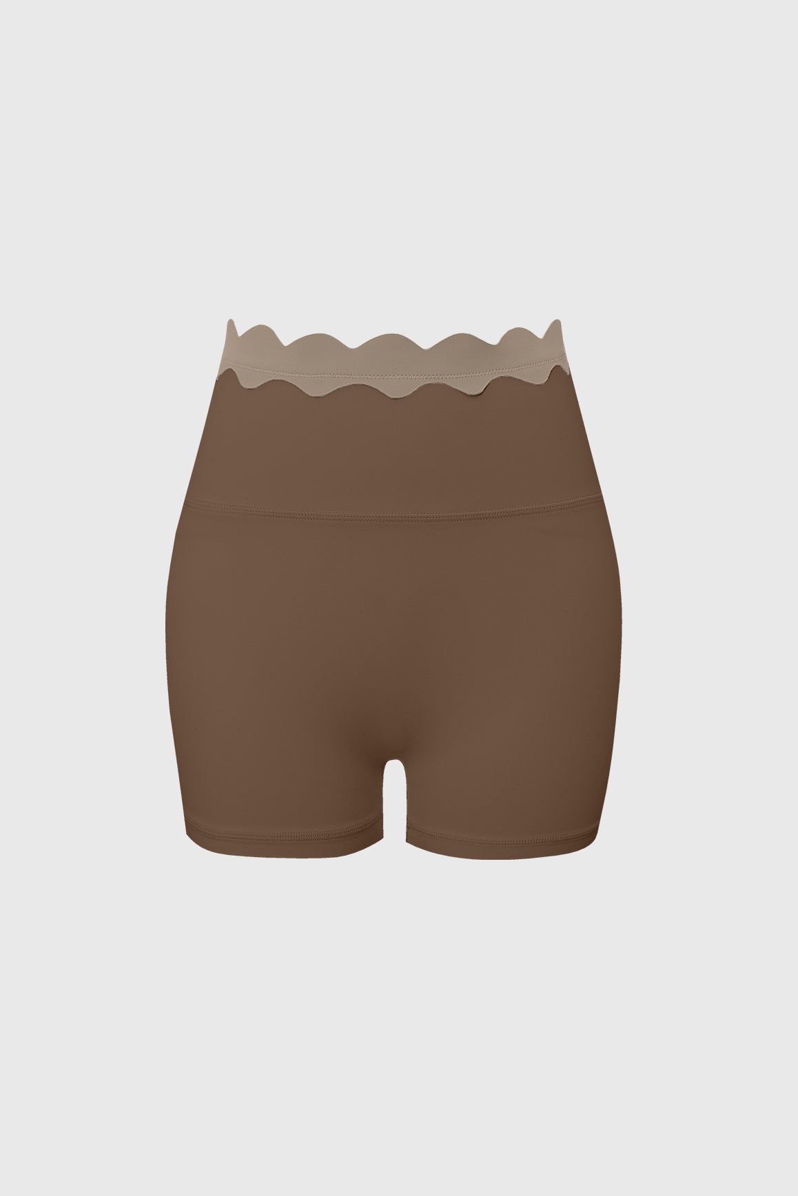 Contrast Scallop Scrunch Short