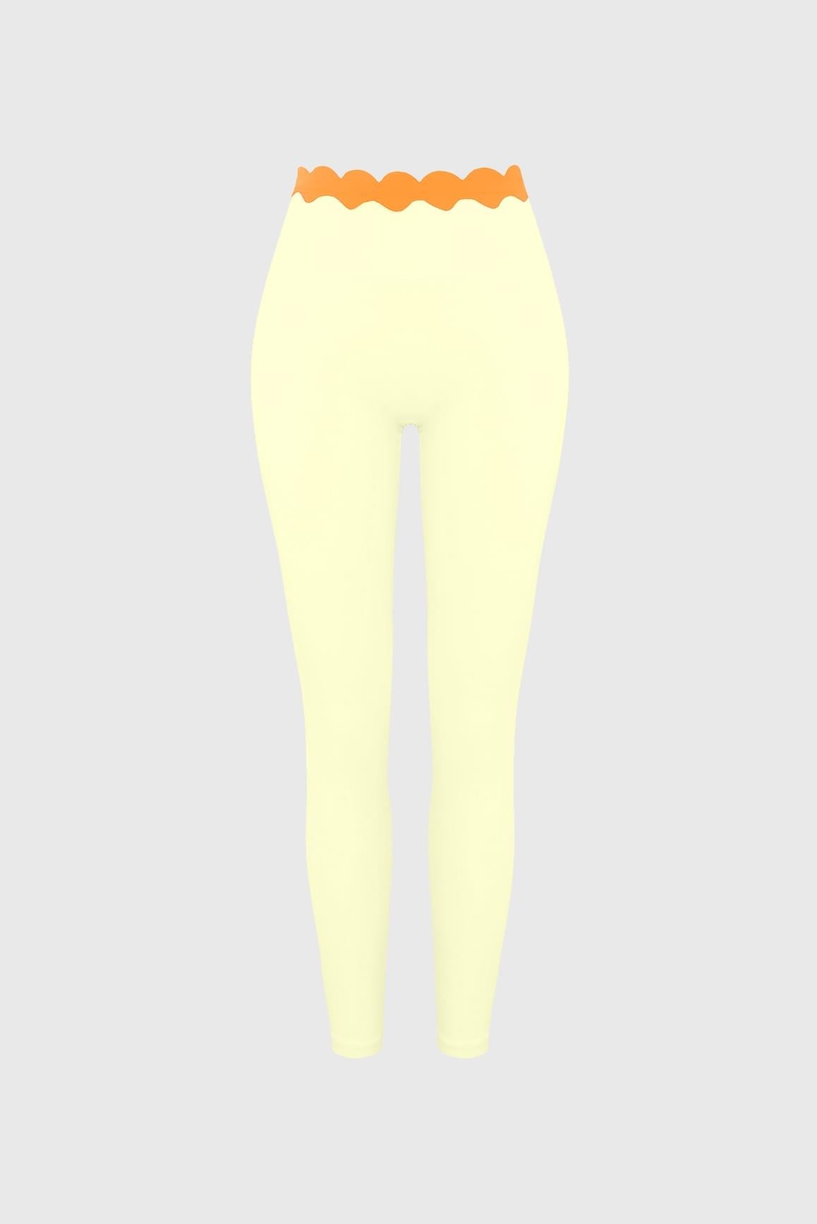 Scallop Contrast Scrunch Legging