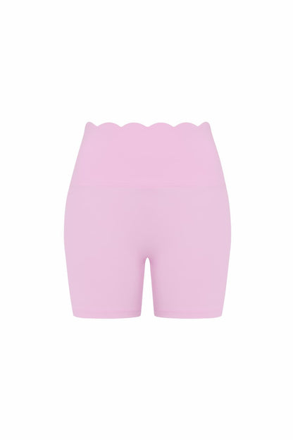 High-Waist Scallop Scrunch Short