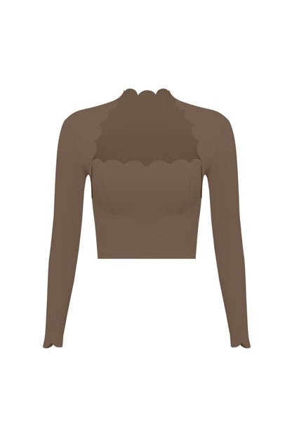 Scallop Cropped Long Sleeve Top