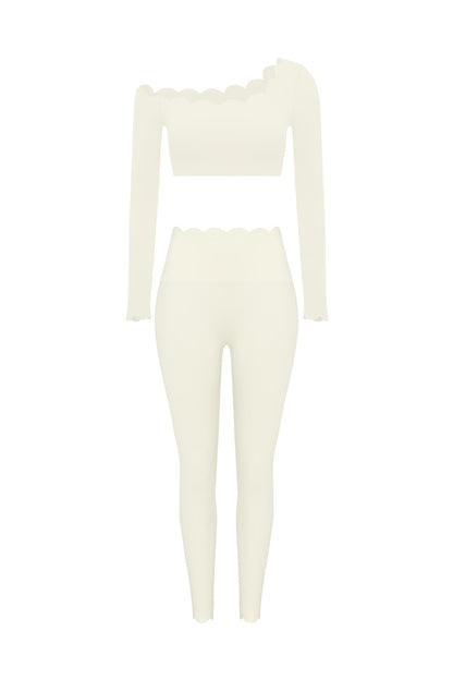 One-shoulder Scallop Long Sleeve Crop Top & High-Waist Scallop Scrunch Legging