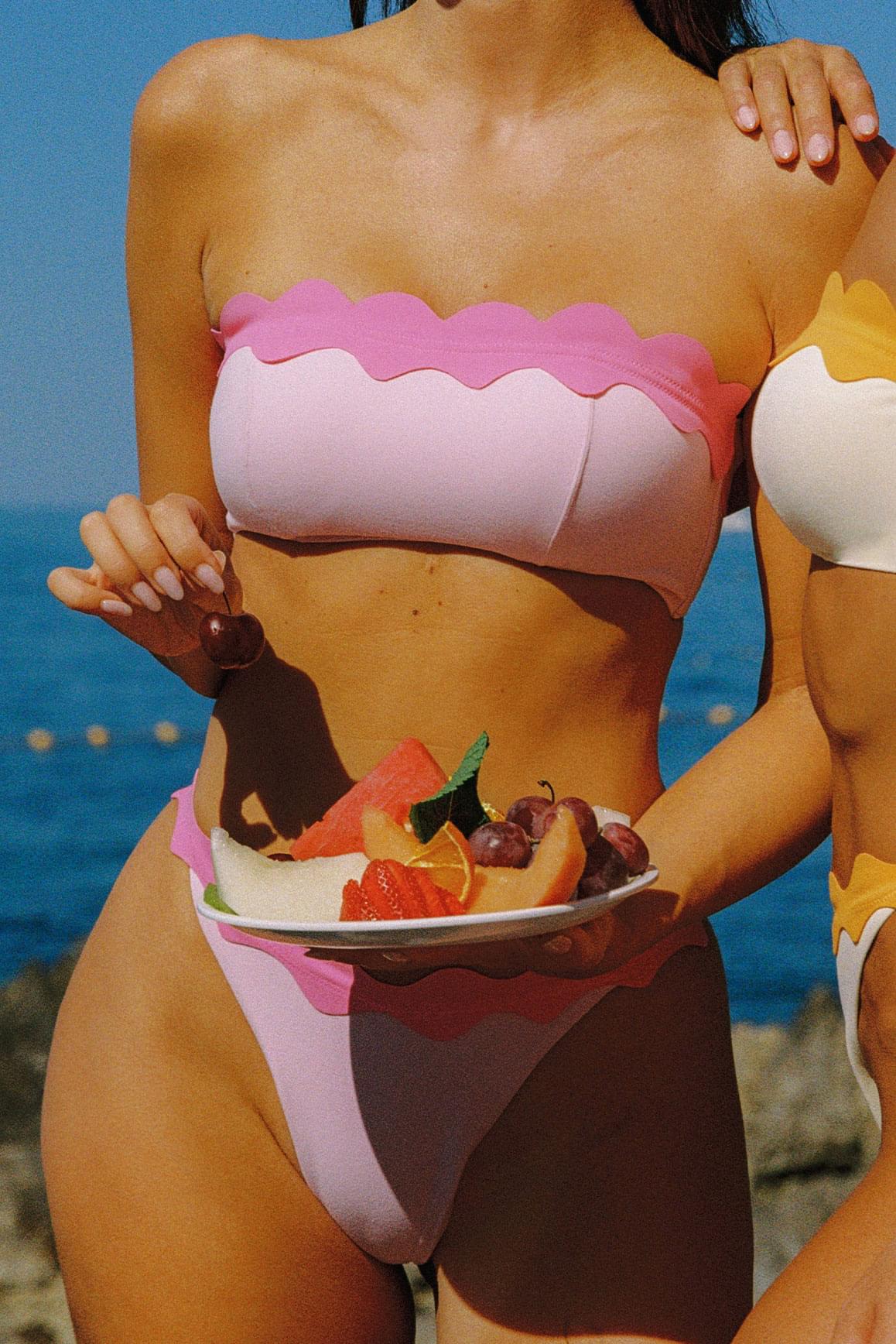 Scallop Contrast Bandeau