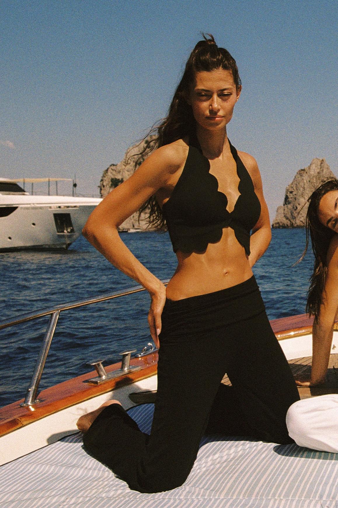 Low Rise Wide-Leg Pant