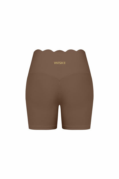High-Waist Scallop Scrunch Short