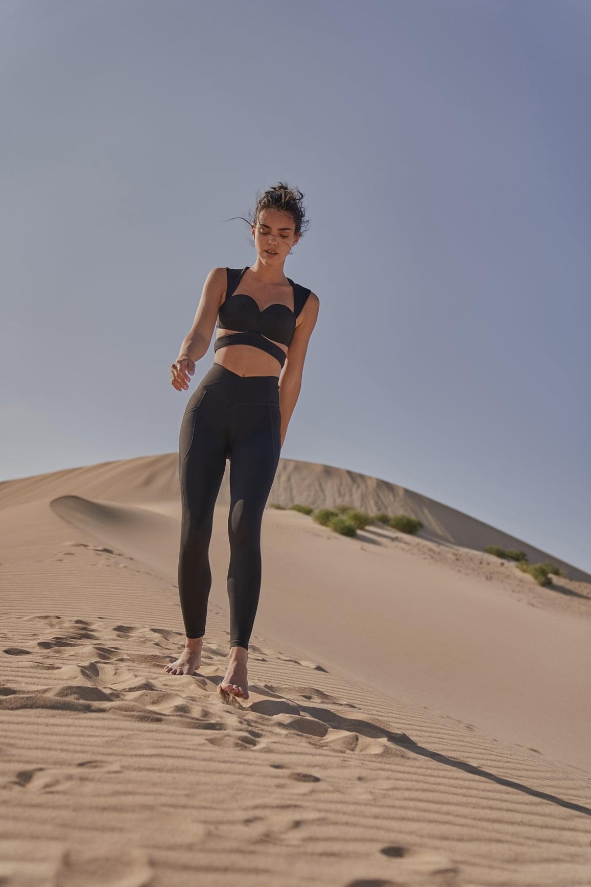 Elegant Corset Sports Bra & V-Waist Utility Legging