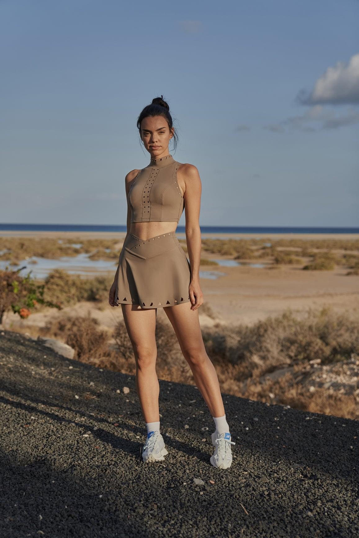 High Neck Laser Cut Leisure Bra & V-waist Laser Cut Tennis Skirt
