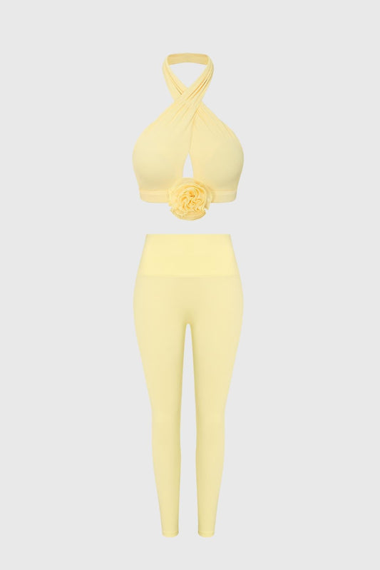 Riviera Floral Crisscross Bra & High-Waist Vigor Scrunch Legging
