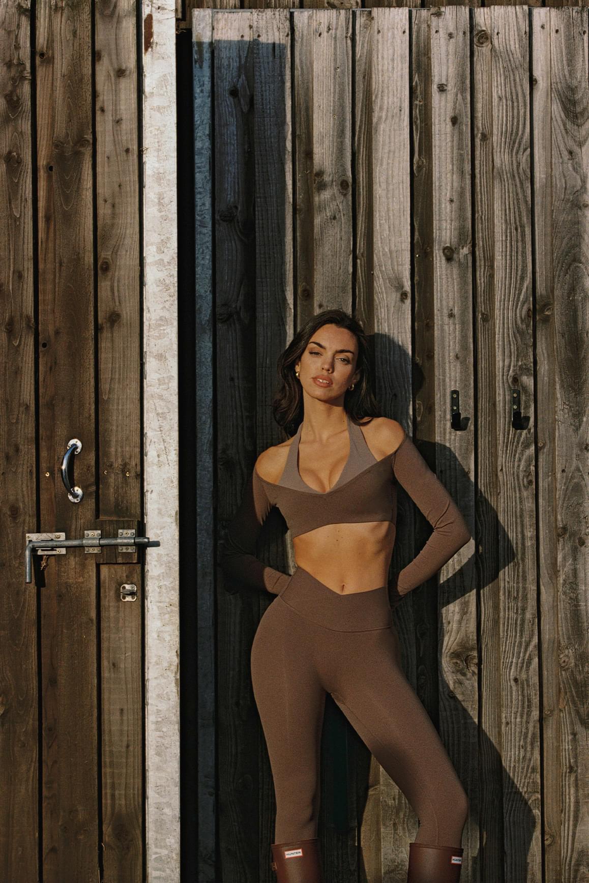 Colorblock One-Piece Long Sleeve Crop Top