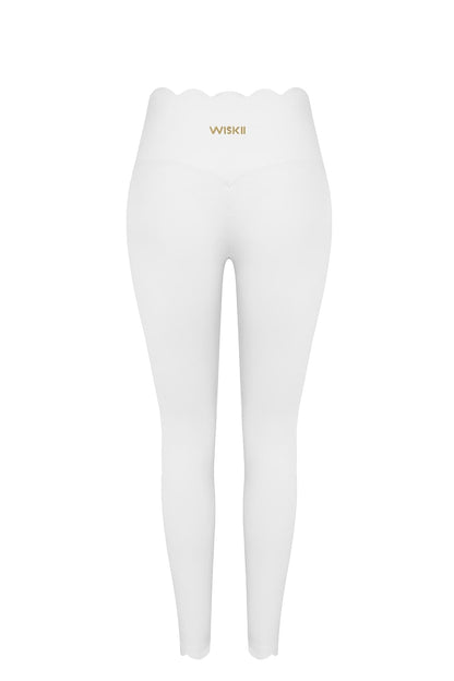 High-Waist Scallop Scrunch Legging