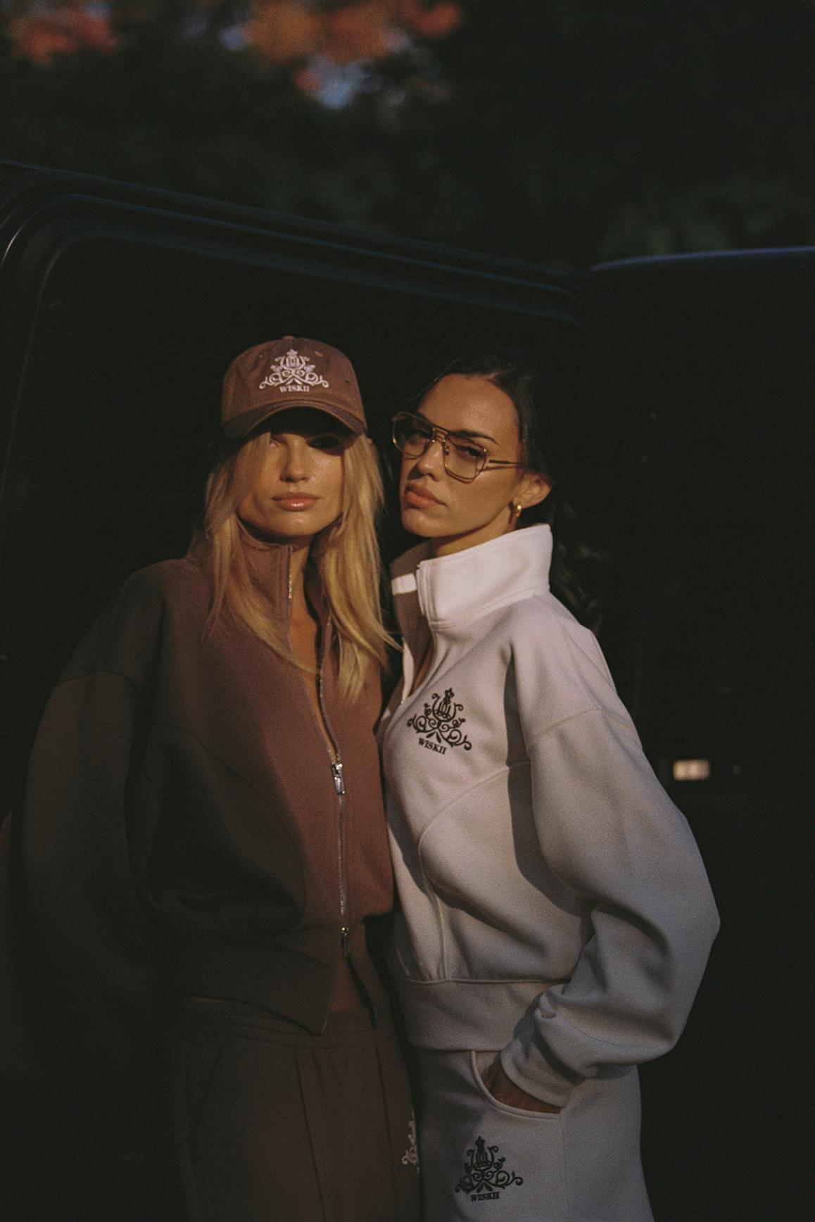 Leisure Half-zip Sweatshirt