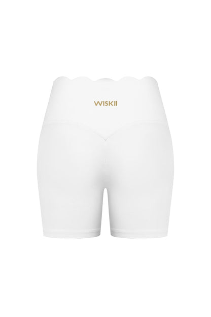 High-Waist Scallop Scrunch Short