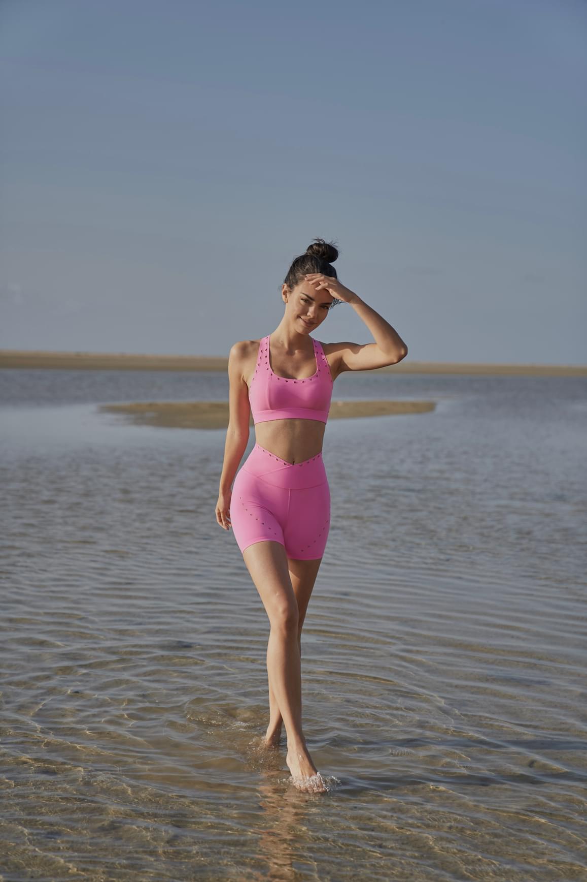 V-waist Laser Cut Sports Short