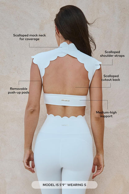 Scallop Cutout Mock Neck Bra